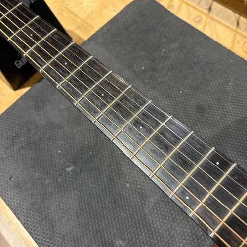 Larrivee acoustic guitar - l-03,