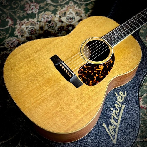 Larrivee model sn - l-03, sn:96704