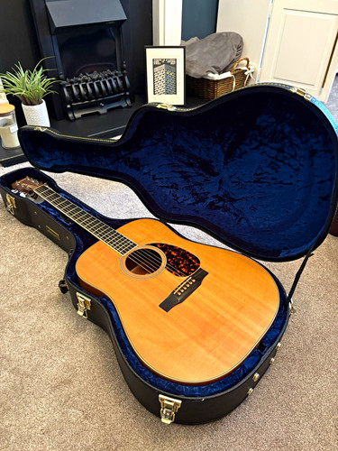 Larrivee dreadnought - d-02,
