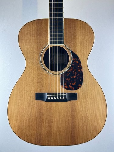 Larrivee mahogany 2006 - larrivee,