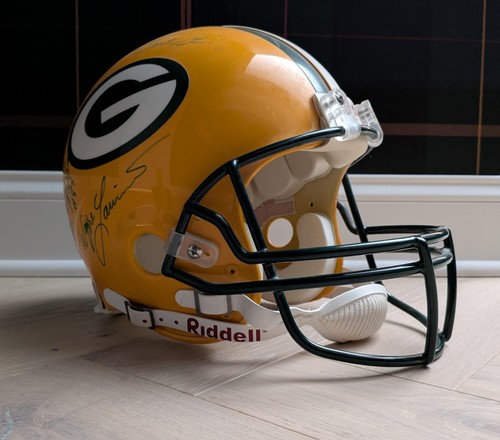 Green bay packers autographed - green,