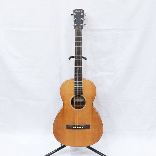 Larrivee parlor acoustic - parlor,